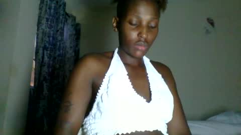 clara online show from 06/12/26, 07:07