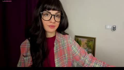 Snapshot of _comefeelme_ chatting on 04/23/26, 02:46 D online show from 04/23/26, 02:46
