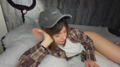 Snapshot of _comefeelme_ chatting on 05/30/26, 07:38 D online show from 05/30/26, 07:38