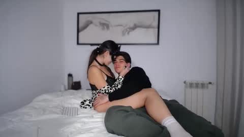 _couplevibes online show from 11/11/25, 06:08