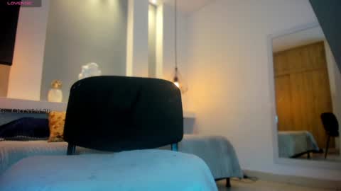 420   BI   Bj Queen online show from 12/14/24, 09:35