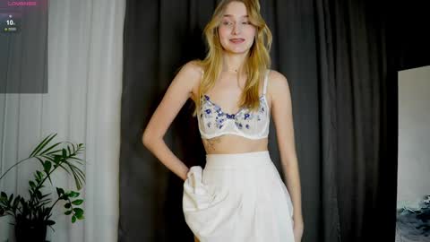 Alice online show from 03/04/25, 12:12