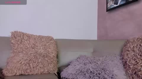 Dahiana Lincoln online show from 10/23/25, 05:44