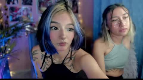 Snapshot of _darkkitty_ chatting on 12/12/24, 04:48 paula online show from 12/12/24, 04:48