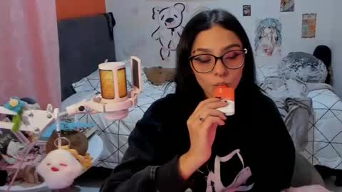 Pao online show from 12/03/25, 02:30