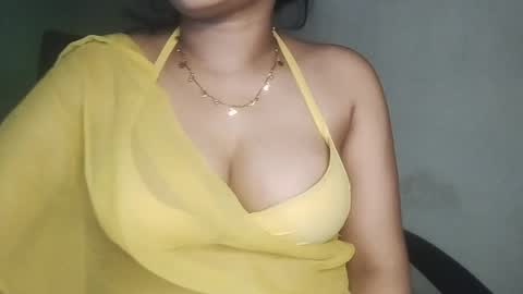 _dreamgirl_0 online show from 04/25/26, 01:41