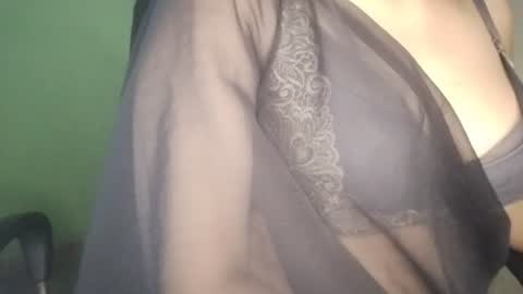 _dreamgirl_0 online show from 06/08/26, 11:05
