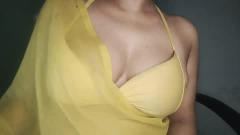 _dreamgirl_0 online show from 06/11/26, 02:53