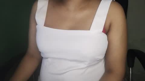 _dreamgirl_0 online show from 06/16/26, 12:35