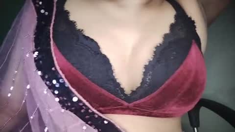 _dreamgirl_0 online show from 07/16/26, 01:00