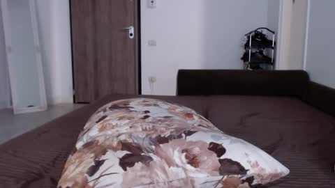 Dylan online show from 12/03/24, 11:44