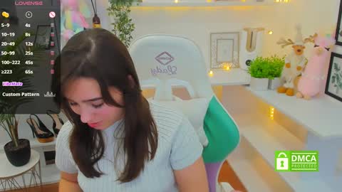 Lizzy  online show from 12/19/24, 09:49