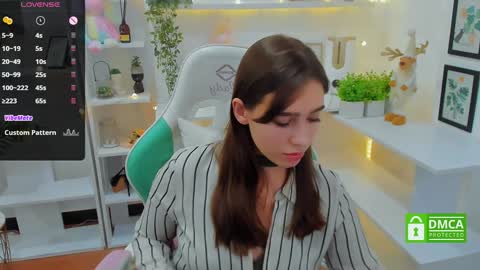 Lizzy  online show from 01/05/25, 09:57