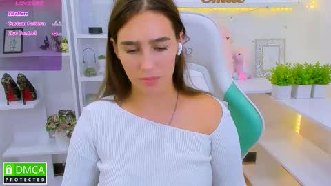 Lizzy  online show from 09/08/25, 09:58