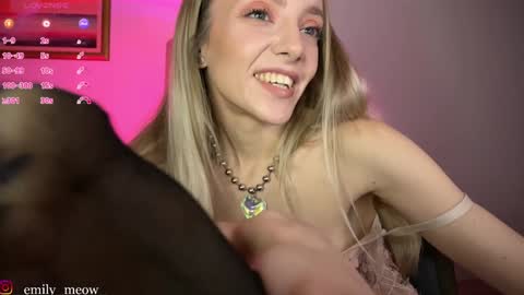 Snapshot of _emily__sweety_ chatting on 01/25/25, 02:58 Emily online show from 01/25/25, 02:58