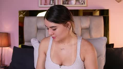 Isabella online show from 05/16/26, 12:04
