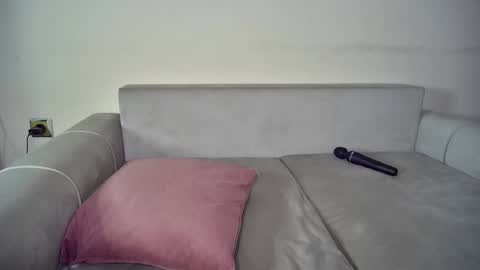 Snapshot of _emma_sugar chatting on 10/11/25, 12:10 Emma Sugar online show from 10/11/25, 12:10