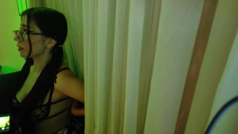 Emmaa Harper3 online show from 09/25/25, 08:18