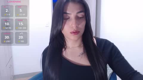  Erica Vanderhill  online show from 09/16/25, 10:22