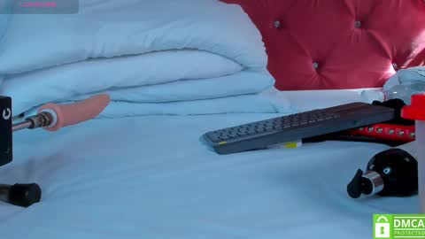 Snapshot of _eris_rose chatting on 09/12/25, 07:47 _eris_rose online show from 09/12/25, 07:47