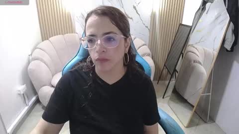  evoni  online show from 10/05/25, 12:14