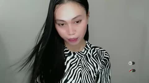 STEFFANNY WELL. online show from 12/03/24, 01:41
