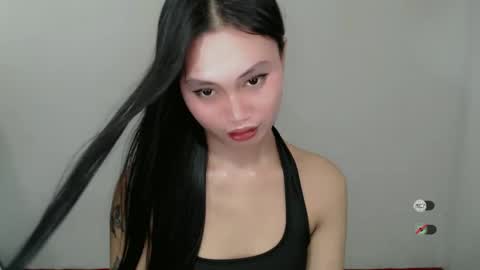 STEFFANNY WELL. online show from 12/22/24, 03:33