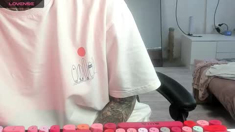 Alis online show from 10/24/25, 08:33