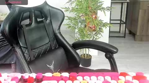 Alis online show from 06/08/26, 04:24