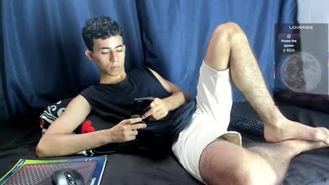 Snapshot of _fiore_ chatting on 12/17/25, 03:40 jair eduardo online show from 12/17/25, 03:40