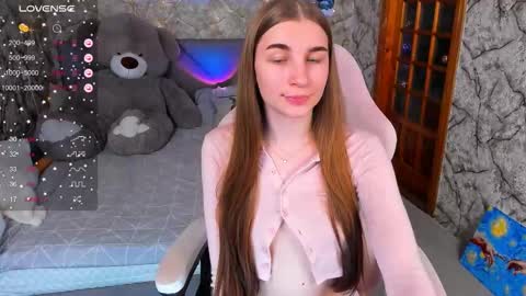 Snapshot of _flowersweet_ chatting on 11/02/25, 03:36 Kate online show from 11/02/25, 03:36