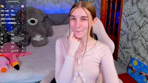 Snapshot of _flowersweet_ chatting on 05/19/26, 09:32 Kate online show from 05/19/26, 09:32