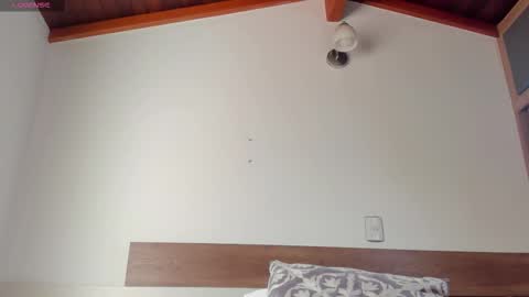 Snapshot of _fullmoon chatting on 11/10/25, 07:13 fullmoon online show from 11/10/25, 07:13