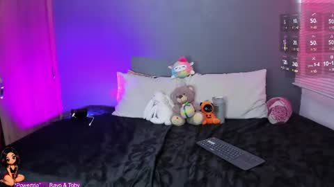 Laura  Juan online show from 07/29/26, 02:04