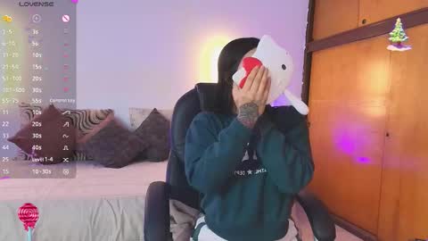 Snapshot of _gaby1 chatting on 11/19/25, 11:32 Juliana Gaby Kloe online show from 11/19/25, 11:32