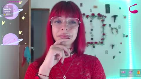 Snapshot of _galya_ chatting on 10/13/25, 10:32 Galya online show from 10/13/25, 10:32