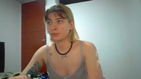 Mia-foster online show from 04/26/26, 02:31