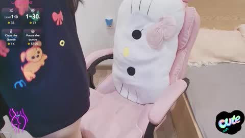 Anna online show from 11/20/25, 01:39