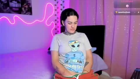 LEEP  online show from 12/01/25, 01:21