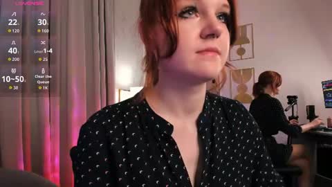 Snapshot of _goddess_alice_ chatting on 06/12/26, 07:07 Alice online show from 06/12/26, 07:07
