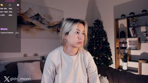 Rina online show from 12/28/24, 07:33