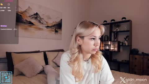 Rina online show from 10/29/25, 11:17