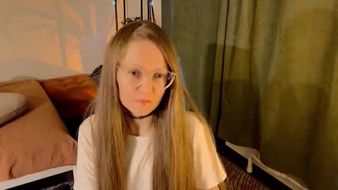 _goldilocks__ online show from 10/11/25, 03:43