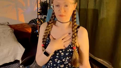 _goldilocks__ online show from 10/13/25, 06:19