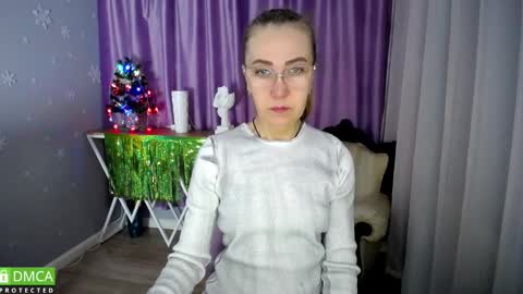 _greybunny_ online show from 01/11/25, 04:06