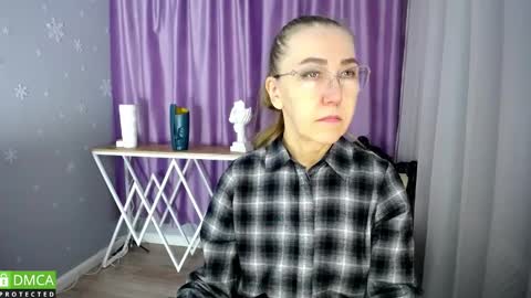 _greybunny_ online show from 01/27/25, 07:56