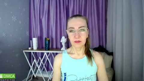 _greybunny_ online show from 02/26/25, 12:25