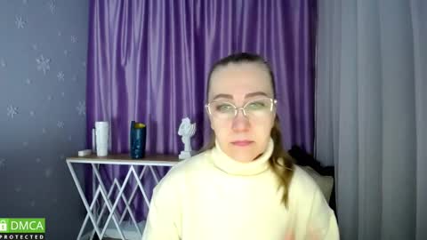 _greybunny_ online show from 03/09/25, 08:29