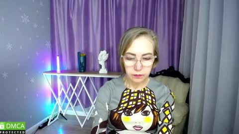 Snapshot of _greybunny_ chatting on 10/29/25, 08:49 _greybunny_ online show from 10/29/25, 08:49