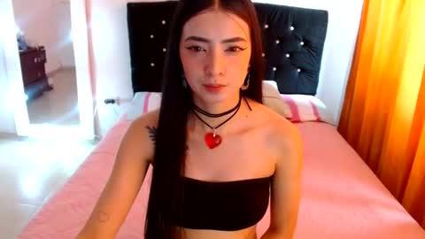 Hanna online show from 06/25/26, 06:23